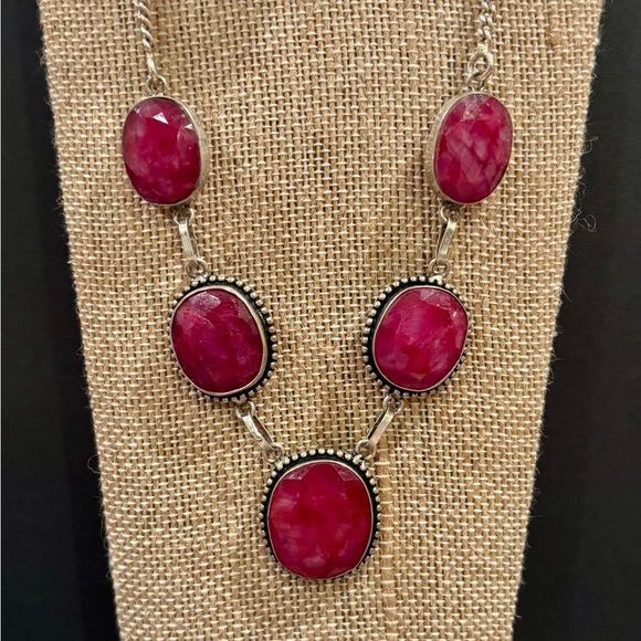 Vintage Boho Facet Ruby SS925 Necklace